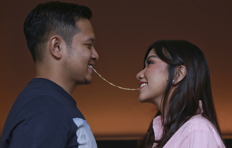 4 Pilihan Kegiatan Romantis Untuk Pasangan Sok Sibuk Mommies Daily 