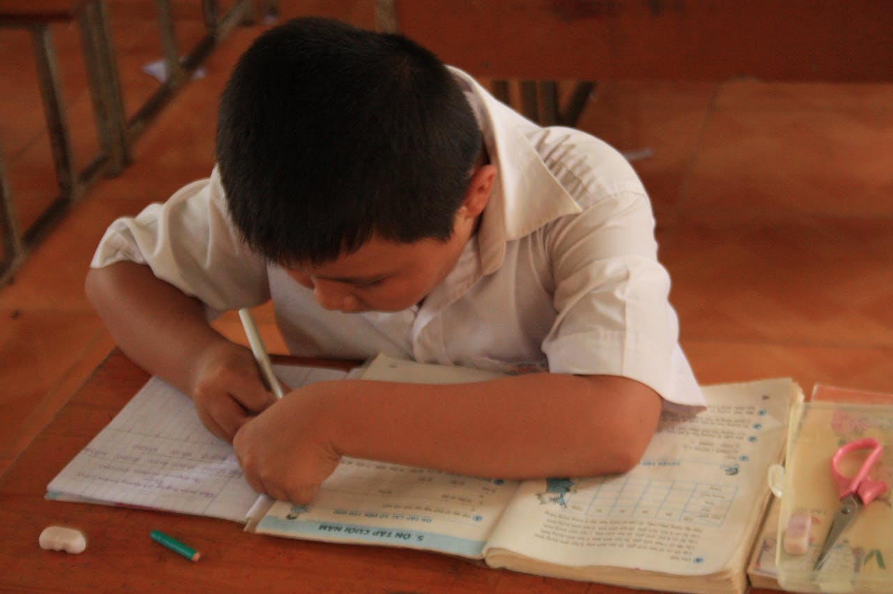 contoh soal pecahan kelas 5 SD