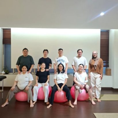 prenatal yoga