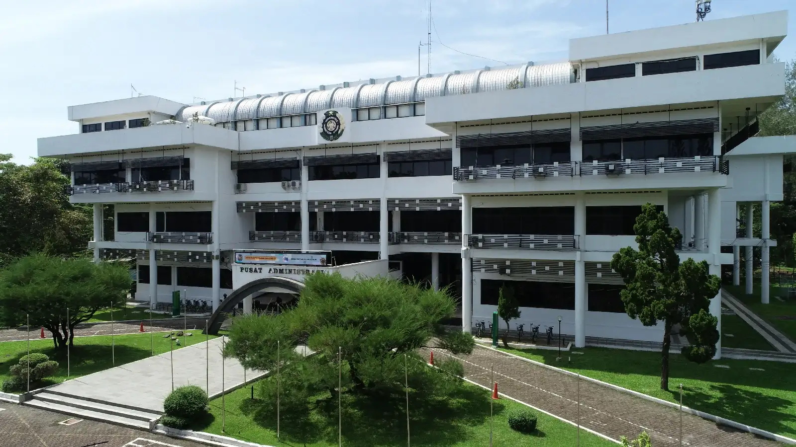 kampus program AI