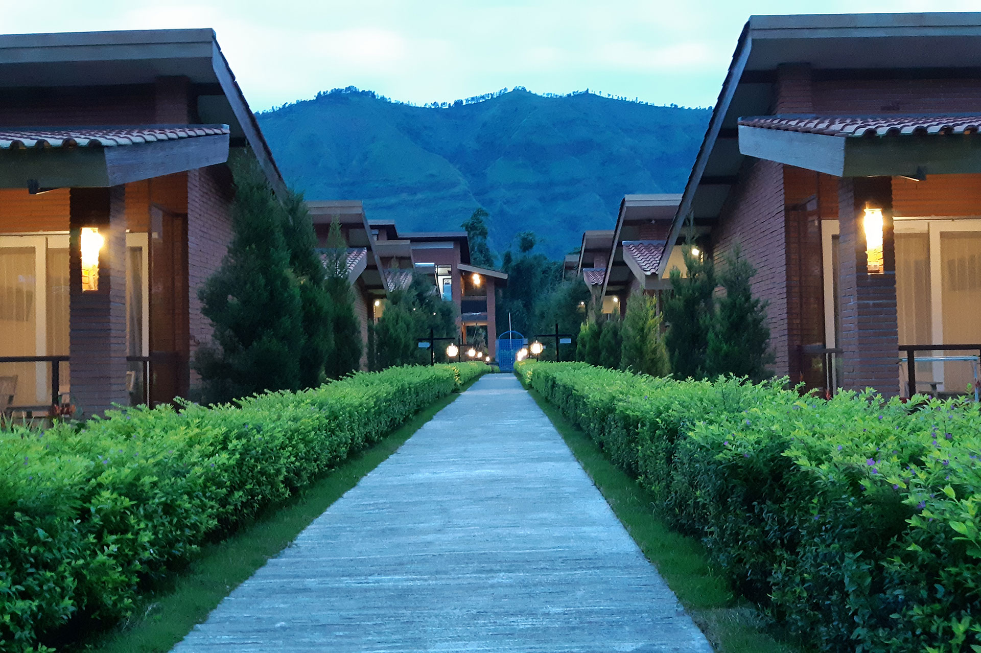 hotel view gunung