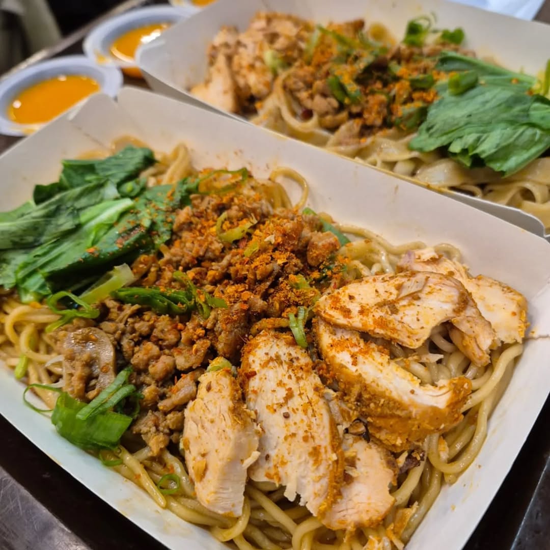 Resto Halal dan Enak di PIK