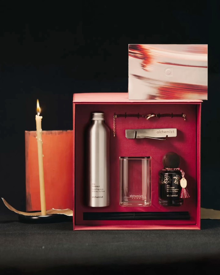 hadiah natal teman kerja dan bos