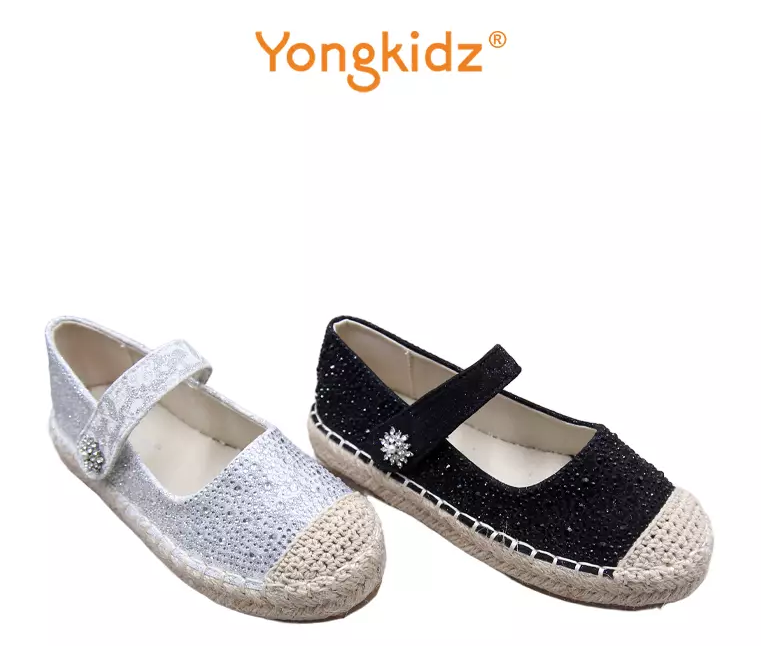 Mau Kaki Anak Aman? Ini Cara Pilih Sepatu Anak dan Rekomendasinya