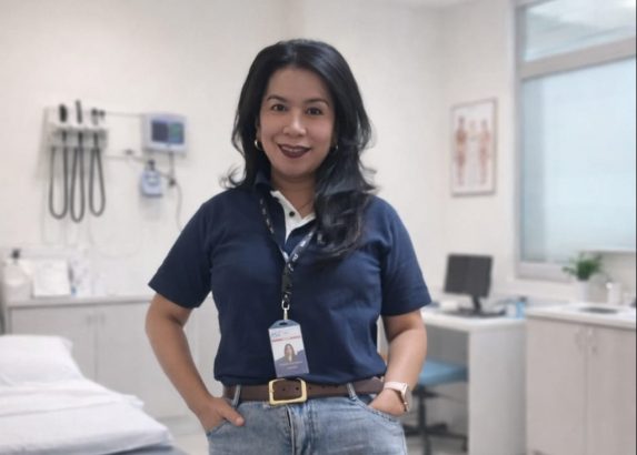 working mom school nurse