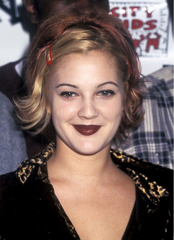 6 Warna Lipstik yang Bikin Awet Muda dan Terlihat Tua di Usia 35 Tahun ke Atas, Jangan Salah Pilih!