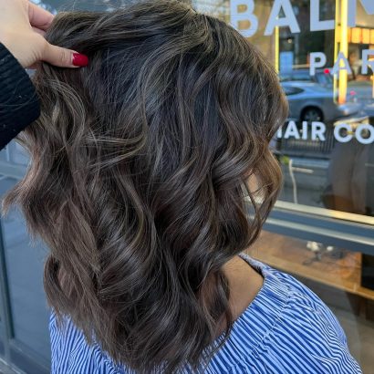 Warna Rambut untuk Kulit Sawo Matang, Bikin Wajah Lebih Cerah!