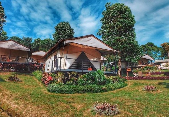 Hotel dan Villa untuk Staycation di Tengah Alam Indonesia