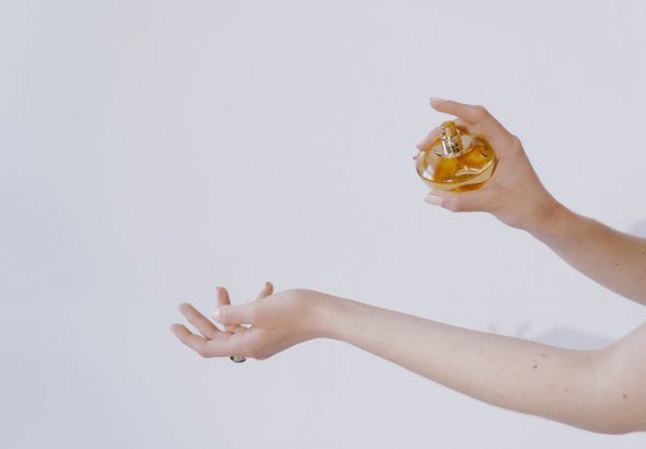 Menyimpan Parfum di Kulkas, Boleh atau Malah Merusak? Ini Penjelasannya