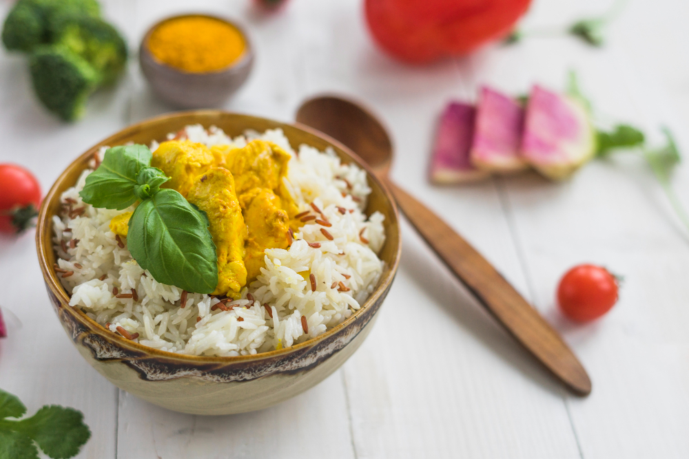 Nggak Mesti Mahal, Ini 10 Ide Rice Bowl Rumahan yang Murah Meriah