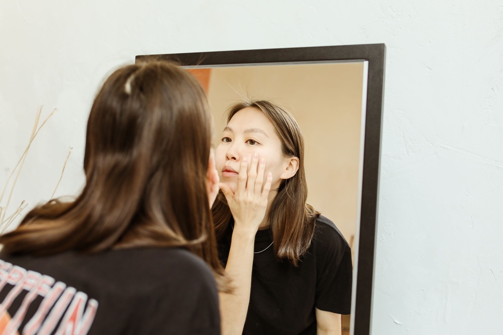 7 Kebiasaan Sehari-hari yang Diam-Diam Mempercepat Tubuh Jadi “Tua”
