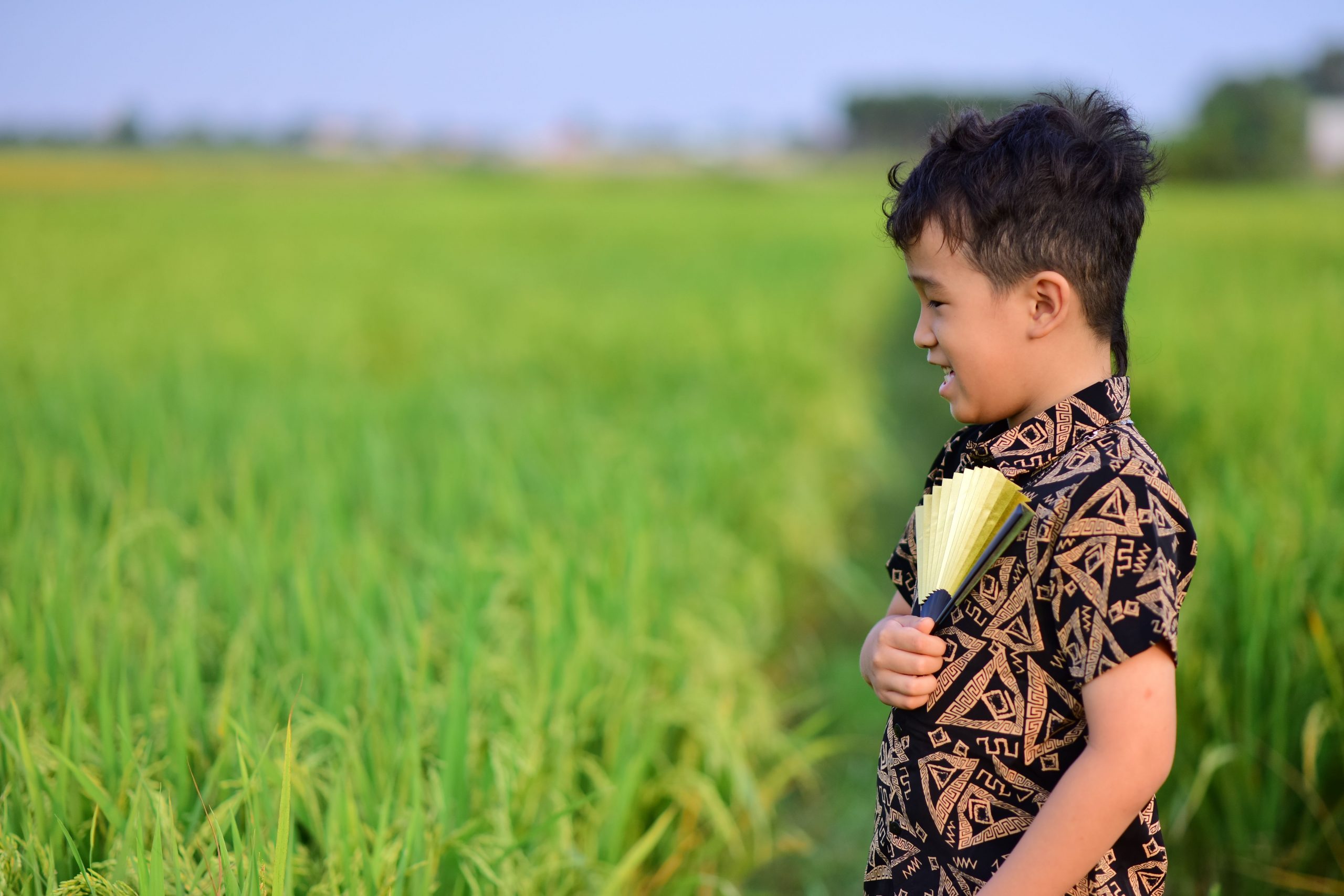 Baju Batik Anak Laki-Laki: 8 Outfit Keren yang Tidak Terlihat Formal